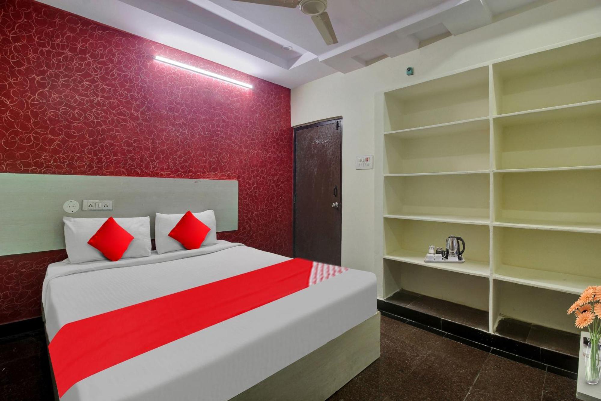 Hotel O Lavish Stay Sururnagar Exterior photo